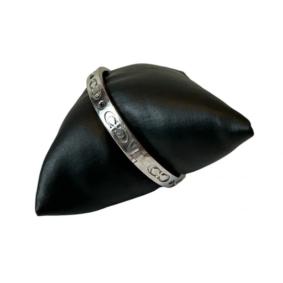 Coach Kissing C Hinged Silver with Green Crystals Bracelet - Picture 4 of 11